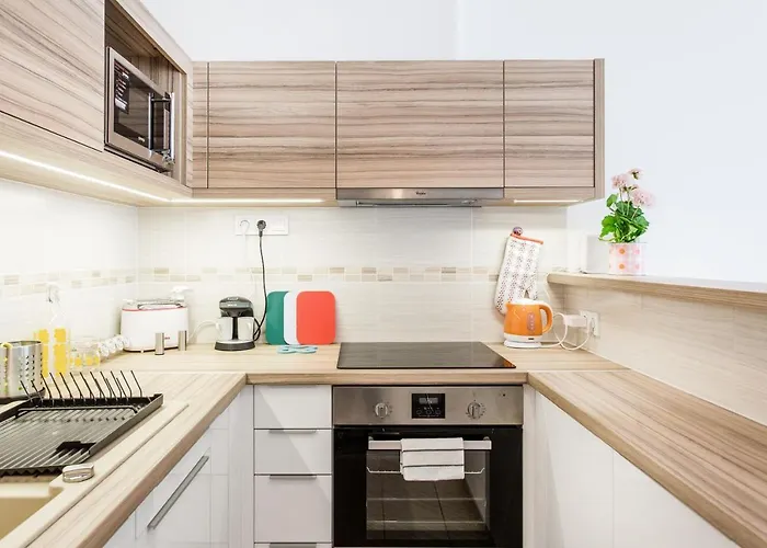 The Downtown Chill * Budapesta